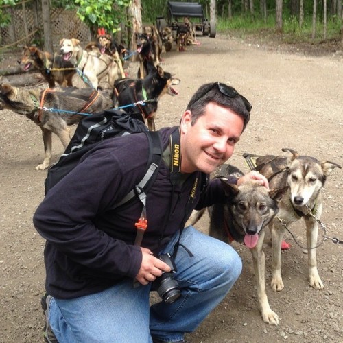 jeff-and-sled-dogs